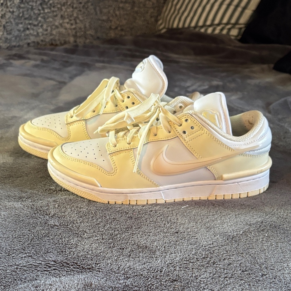Nike dunk low twist cream 9